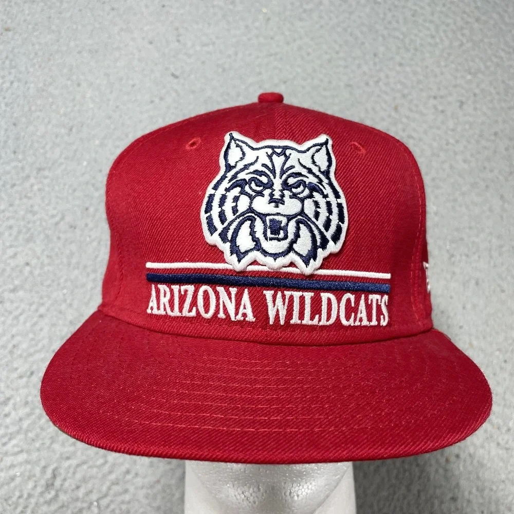 Arizona Wildcats Hat Cap Snap Back Mens One Size Red NCAA College New Era